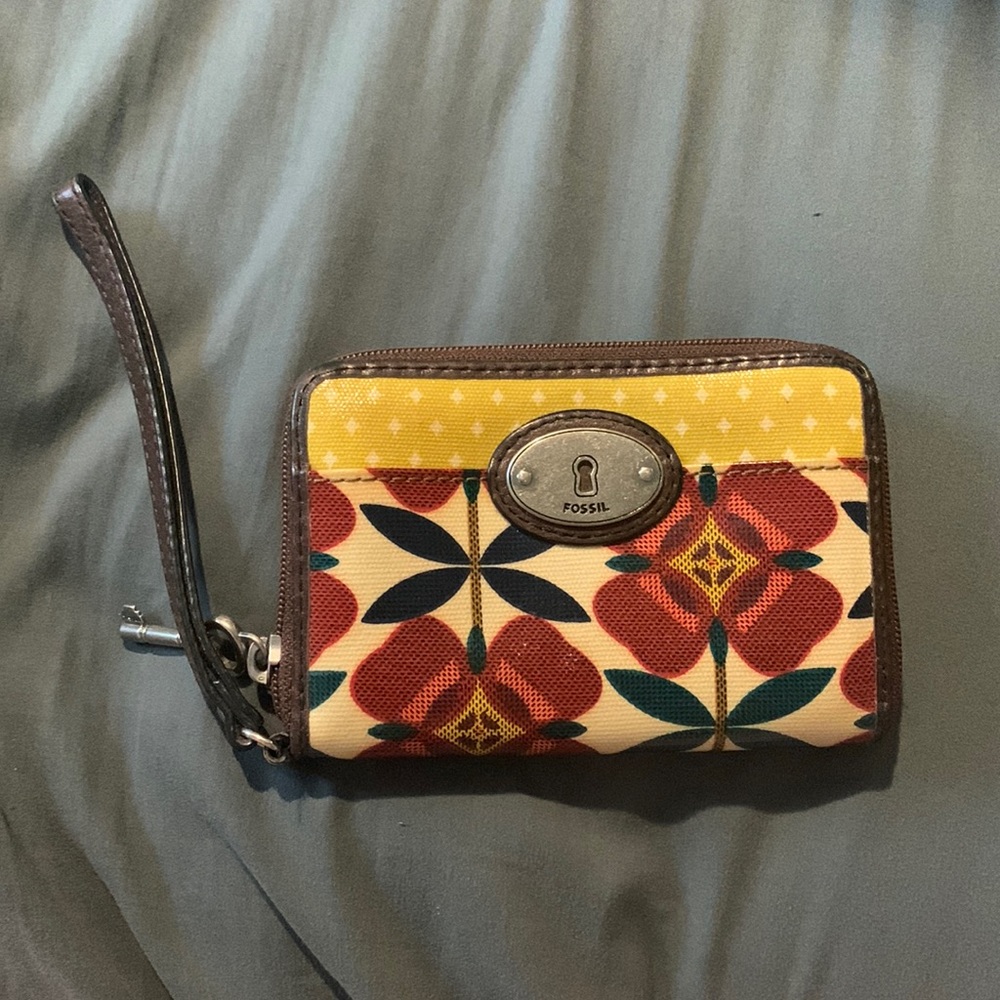 Fossil zip up wallet